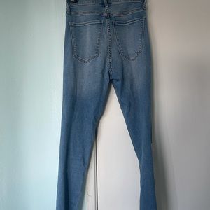 Abercrombie skinny jeans mid wash size 2
